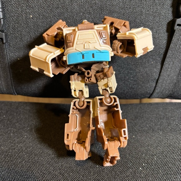Transforming Robot Action Figure - Brown and Cream - Picture 2 of 5